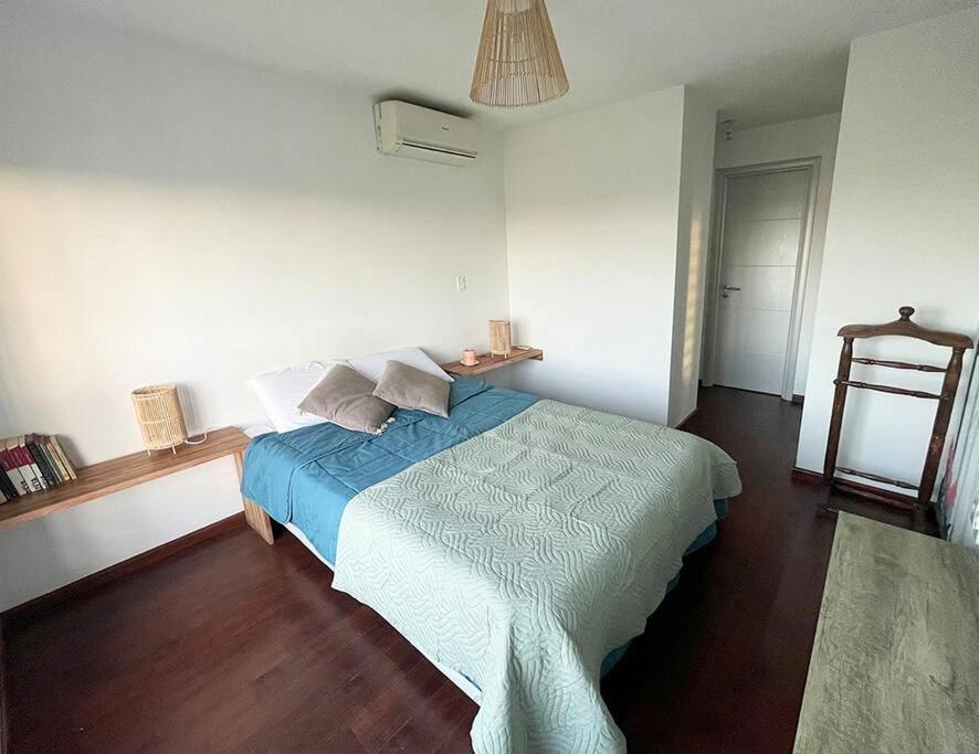 Estupendo Con Parrillero Y Garage Apartamento Montevideo