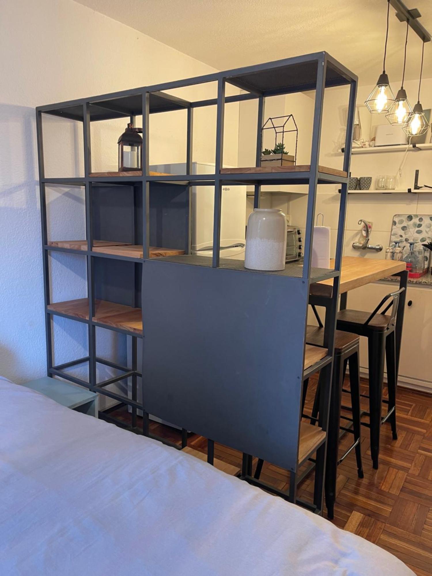 Apartamento Comodo Monoambiente Bien Ubicado En Cordon *