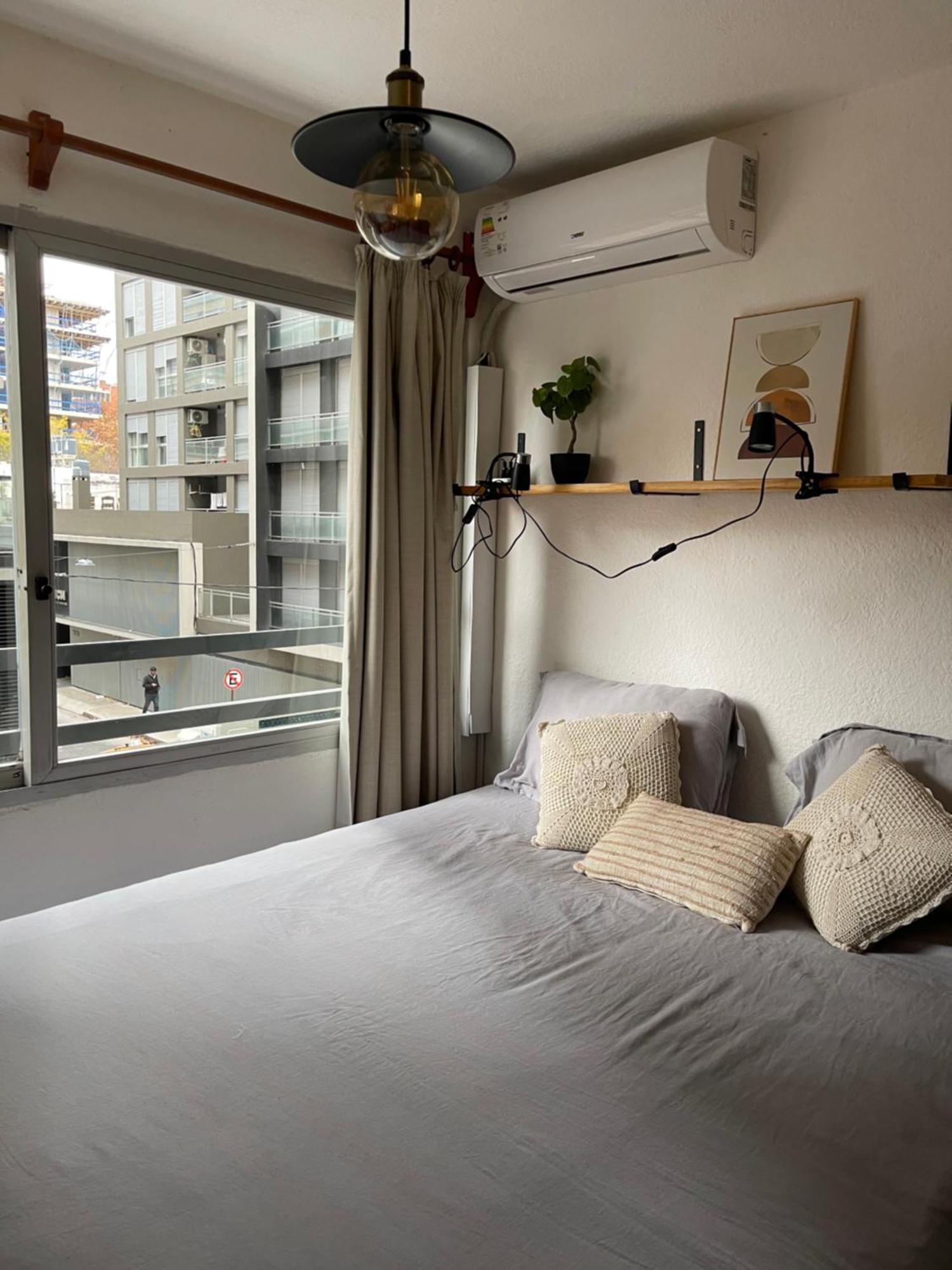 Comodo Monoambiente Bien Ubicado En Cordon Montevideo