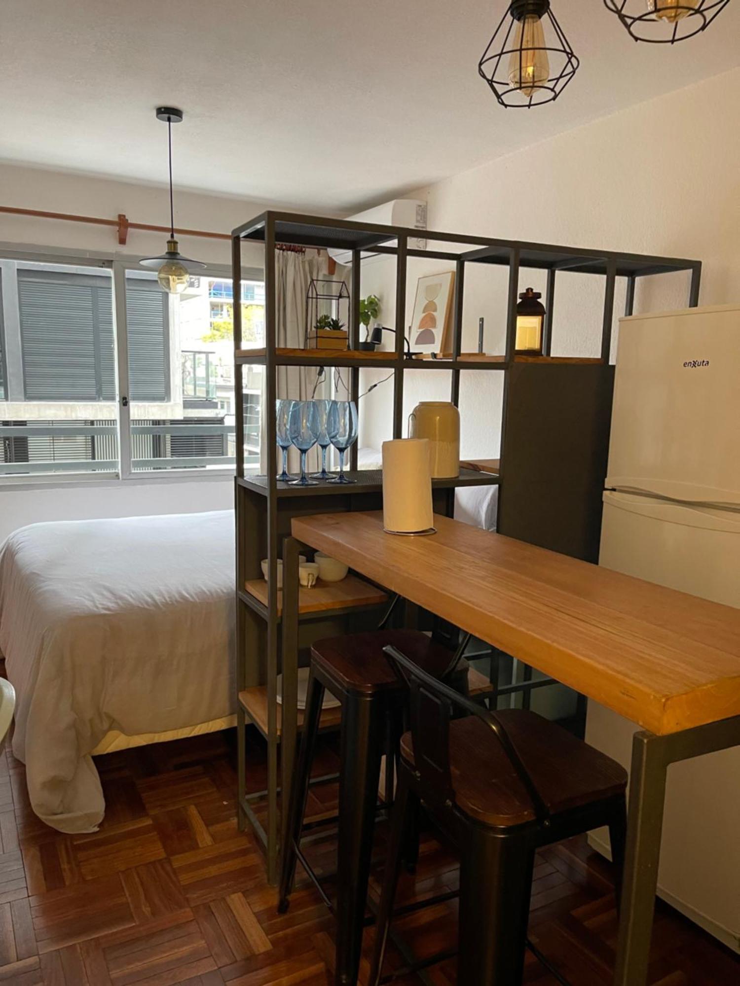 Apartamento Comodo Monoambiente Bien Ubicado En Cordon *