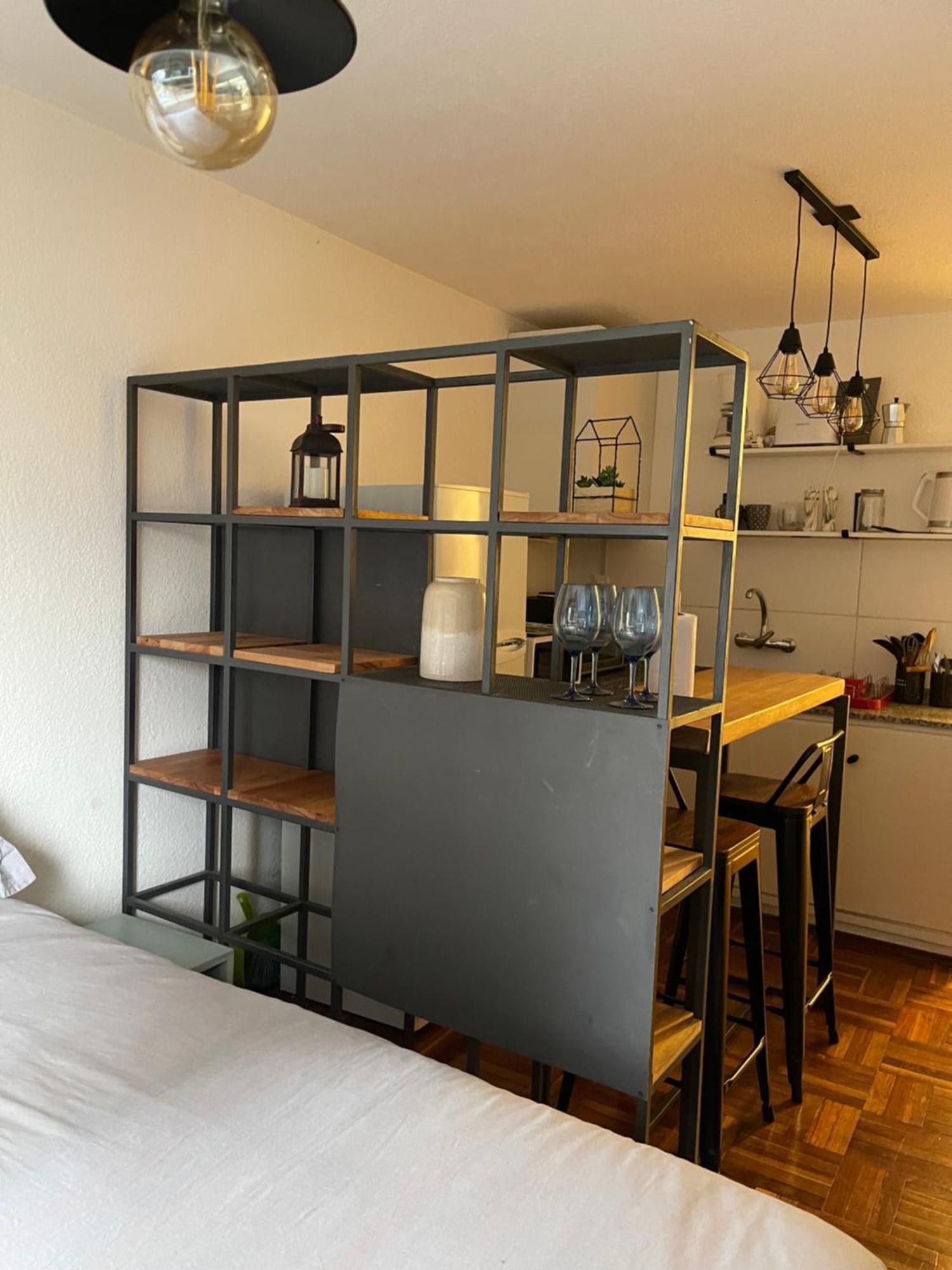 Comodo Monoambiente Bien Ubicado En Cordon Apartamento Montevideo