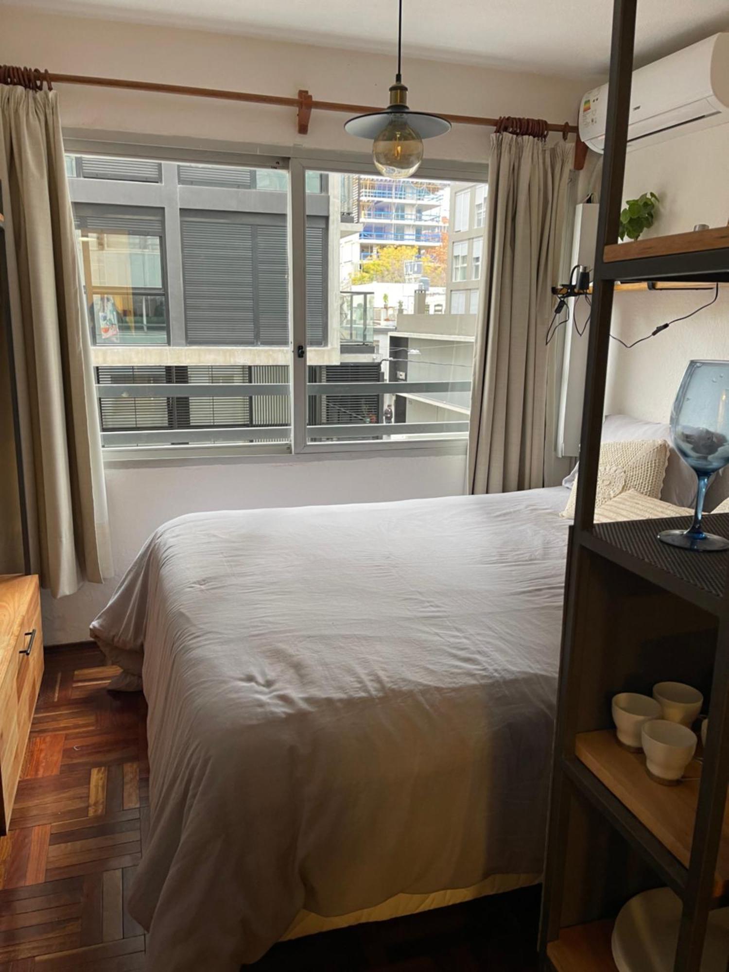 Comodo Monoambiente Bien Ubicado En Cordon Apartamento
