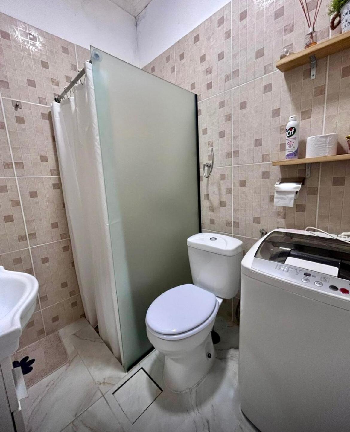 Apto A Cuadra De La Playa Pocitos Apartamento
