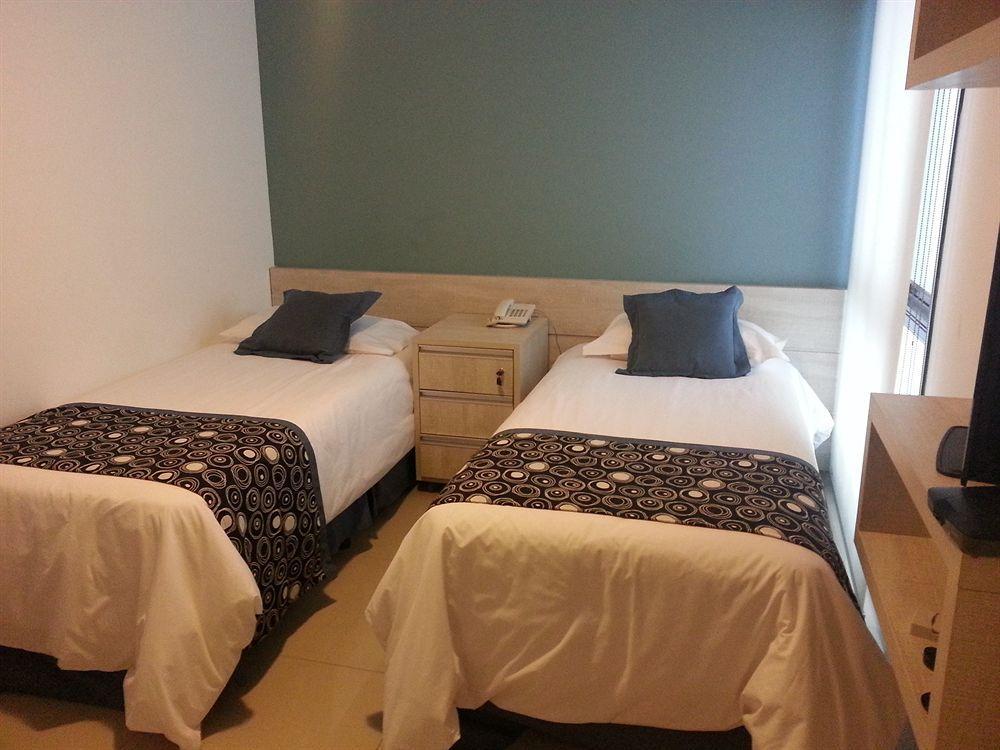 Aparthotel Mercosur Universitas Montevideo