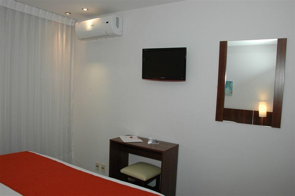 California Hotel