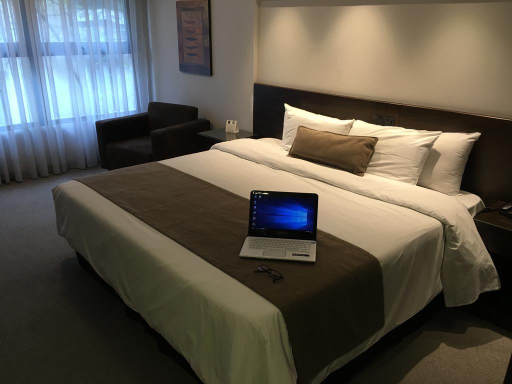 Hotel Crystal Tower