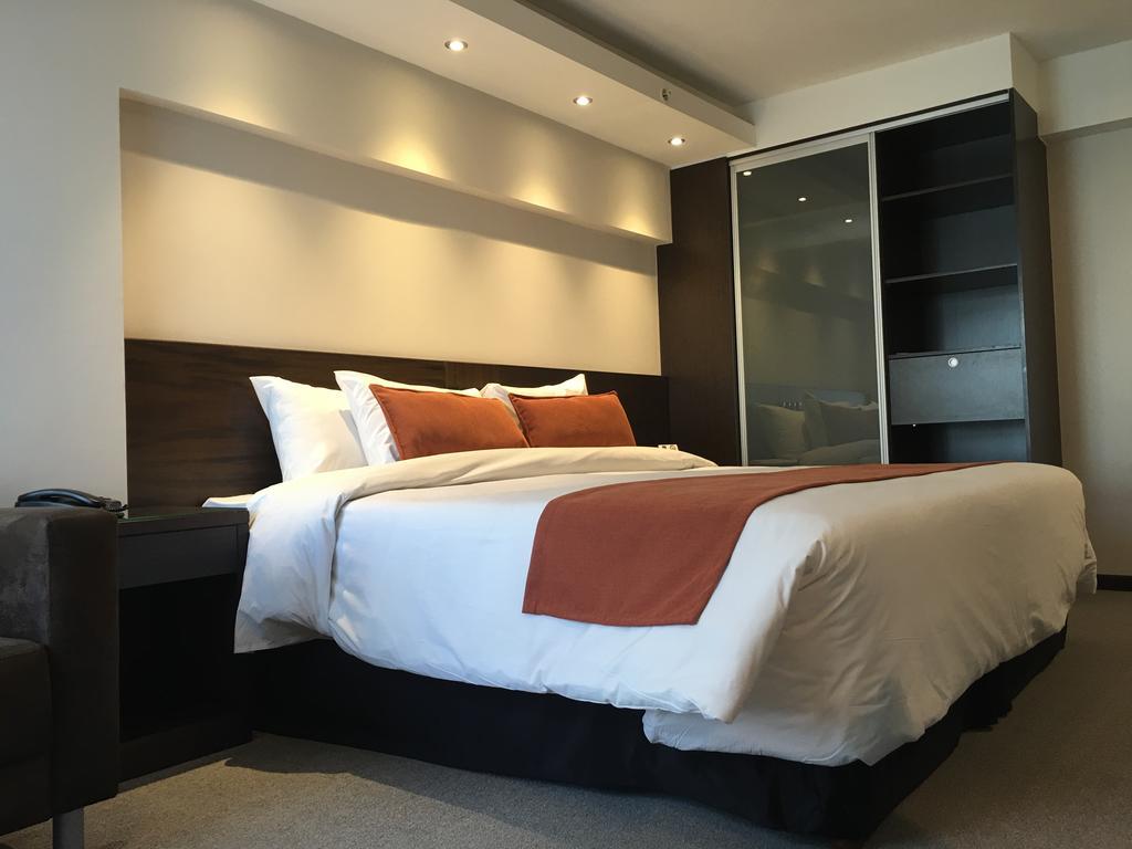 Crystal Tower Hotel