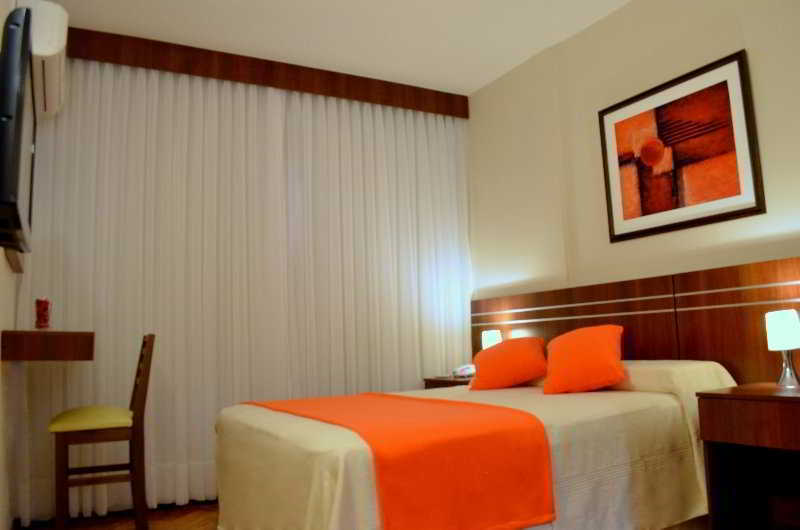 America 3* Montevideo
