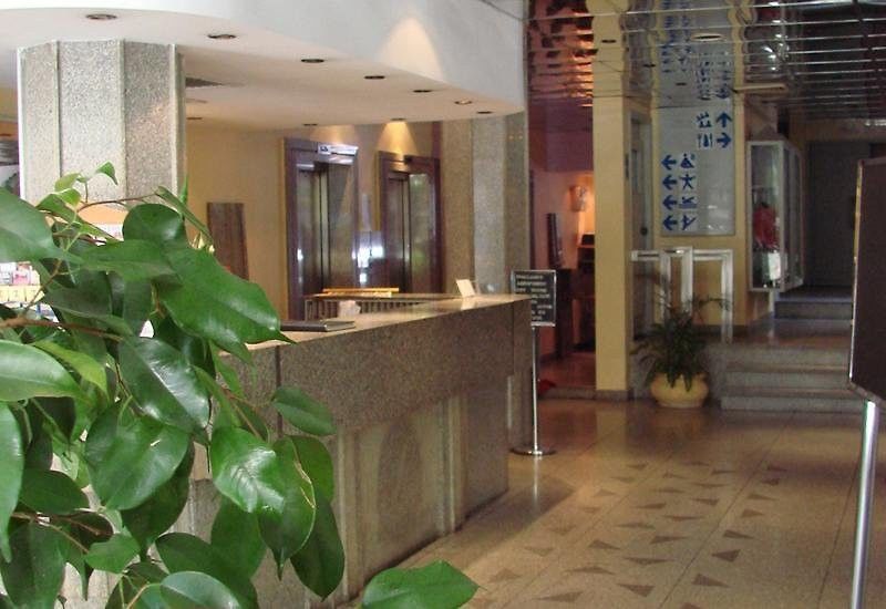 Lafayette Hotel