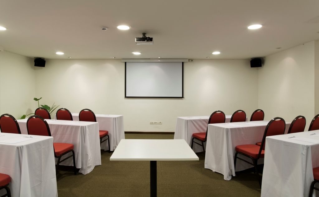Hotel Intercity 4*