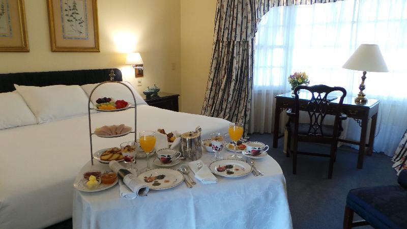 Hotel Belmont House