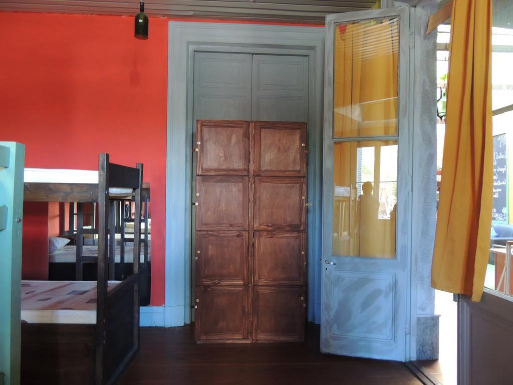 Hostal Aca Me Quedo
