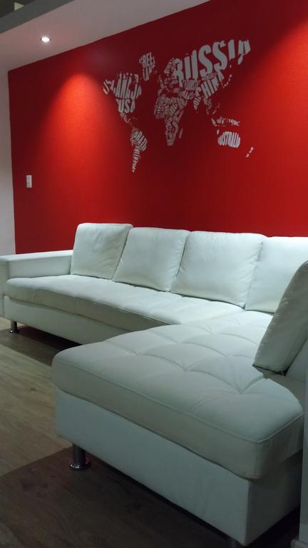 Veinticinco Hotel 2*