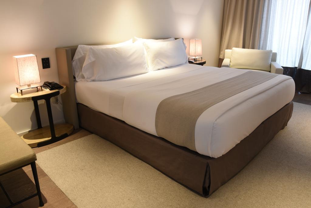 Oliva Luxury 4* Montevideo