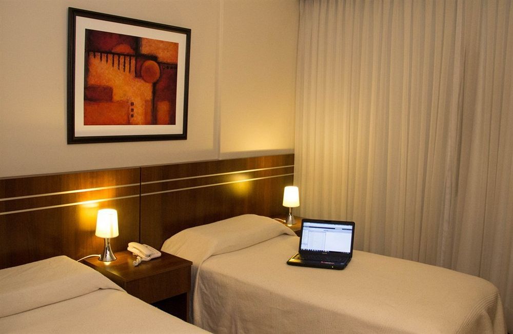 Hotel America