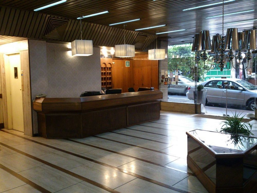 Alvear 3*