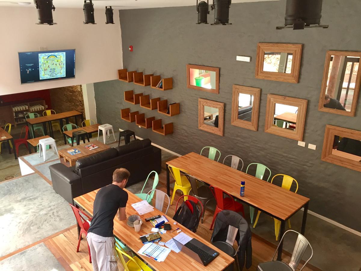 Circus Hostel&hotel