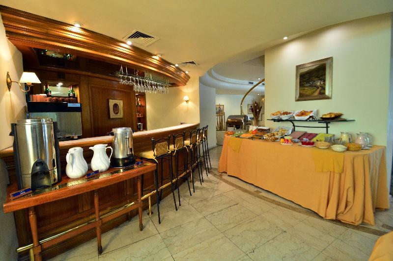 Oxford Hotel