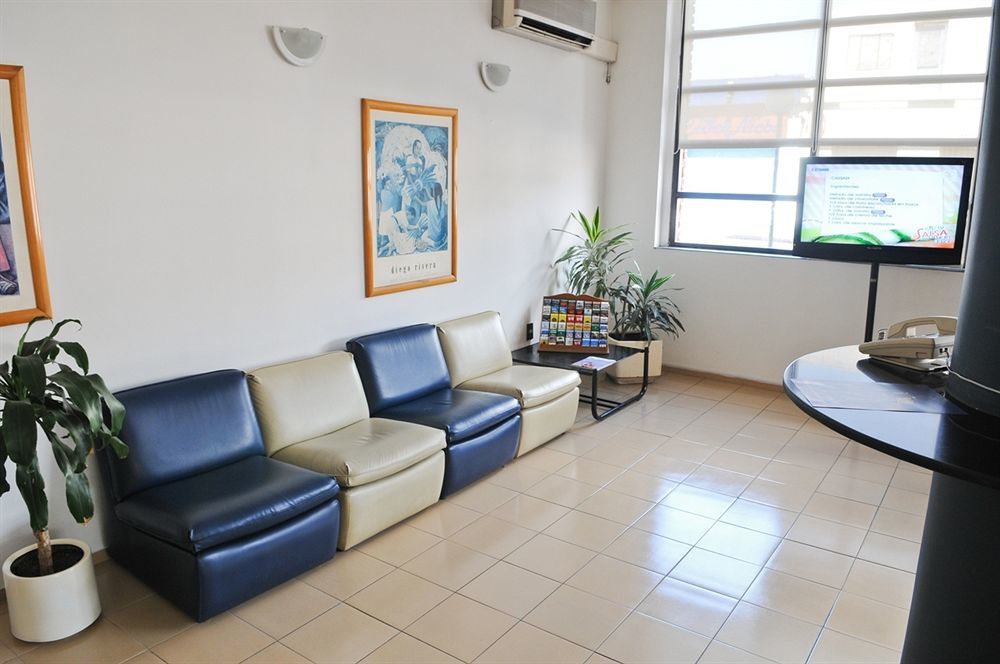 Hotel Tres Cruces 3*