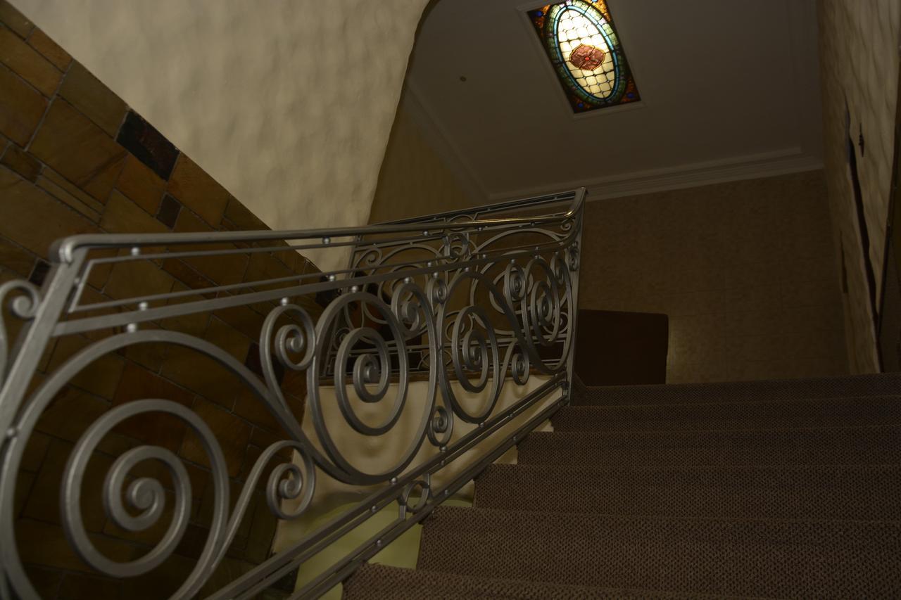 Royal Hotel 2*