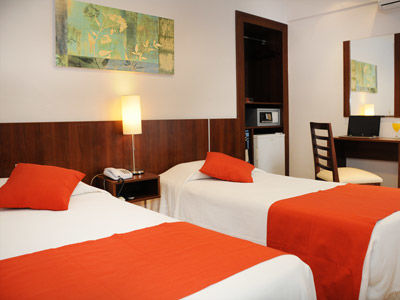 California Hotel 3*