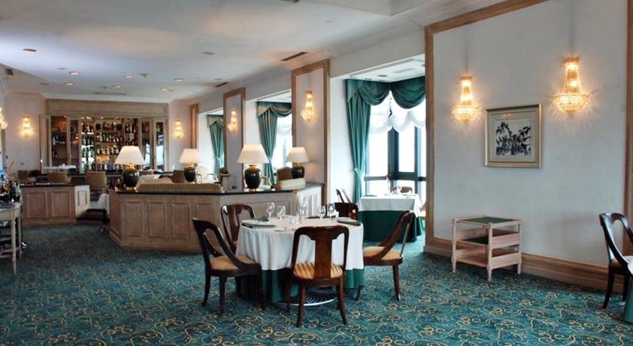 Hotel Radisson Victoria Plaza