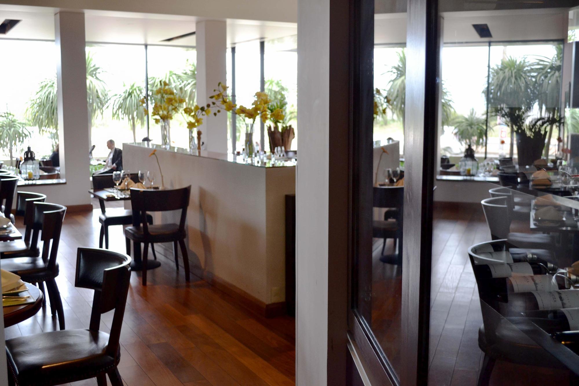 Carrasco Hotel 4*