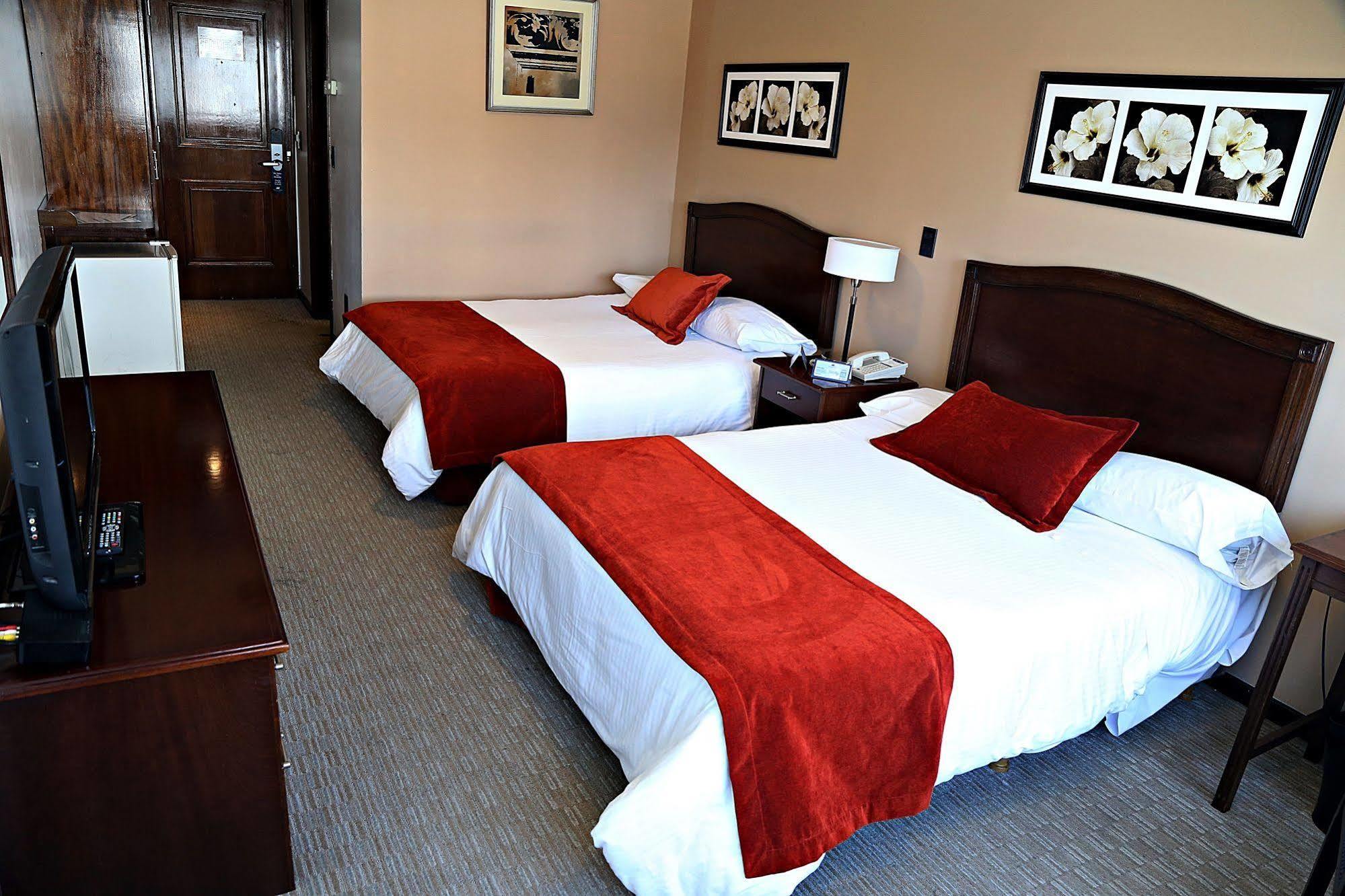 Palladium Business 4*