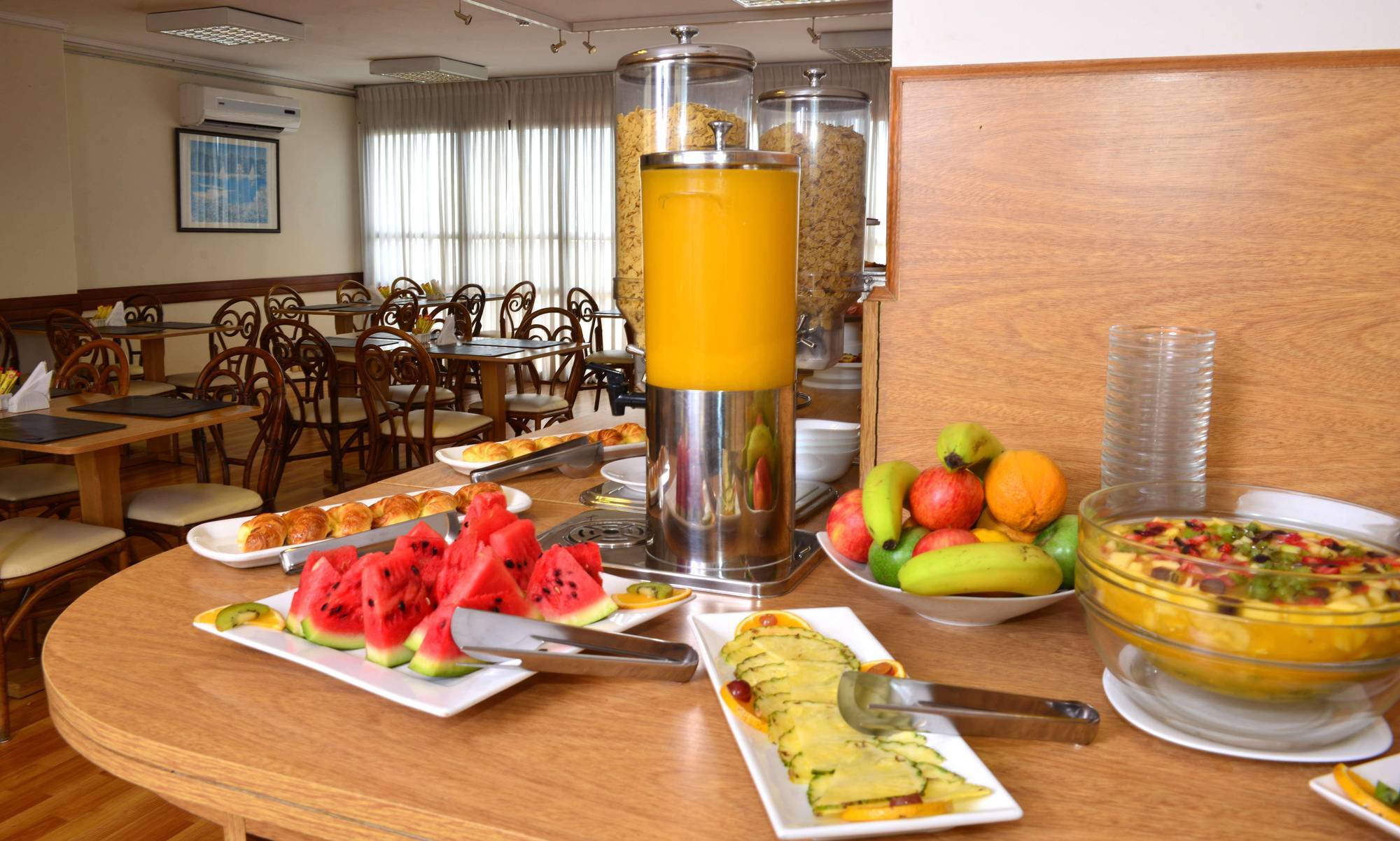 Hotel Alfa - Montevideo