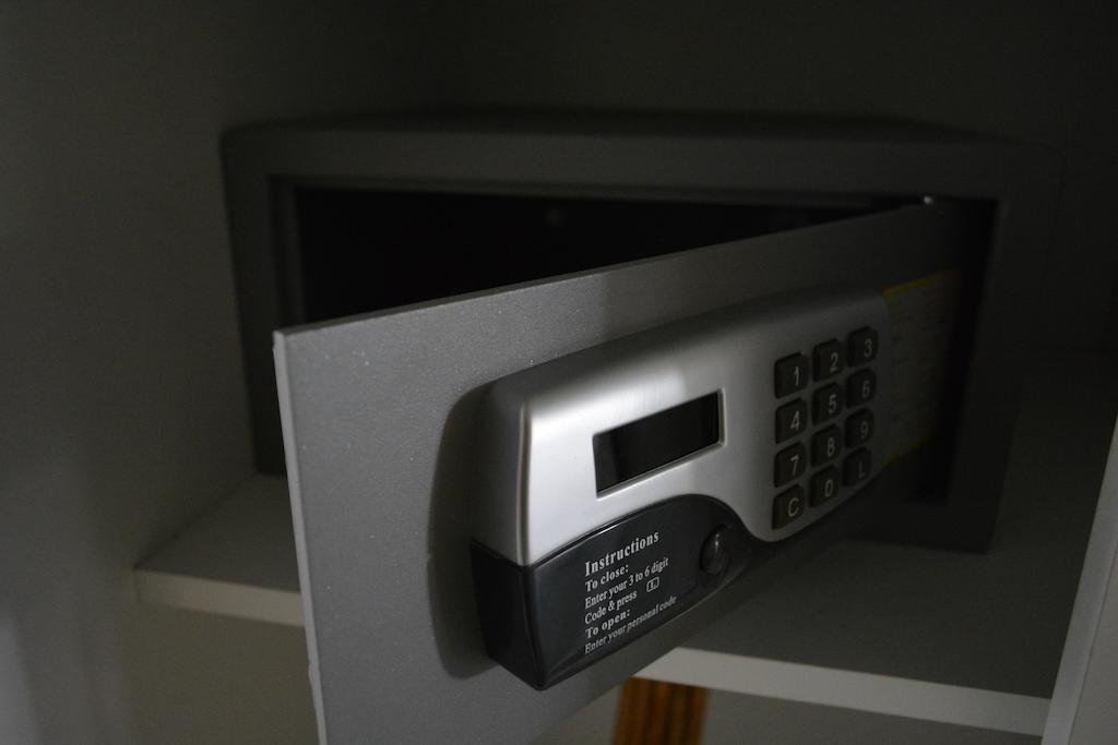 Aparthotel Urban Suites