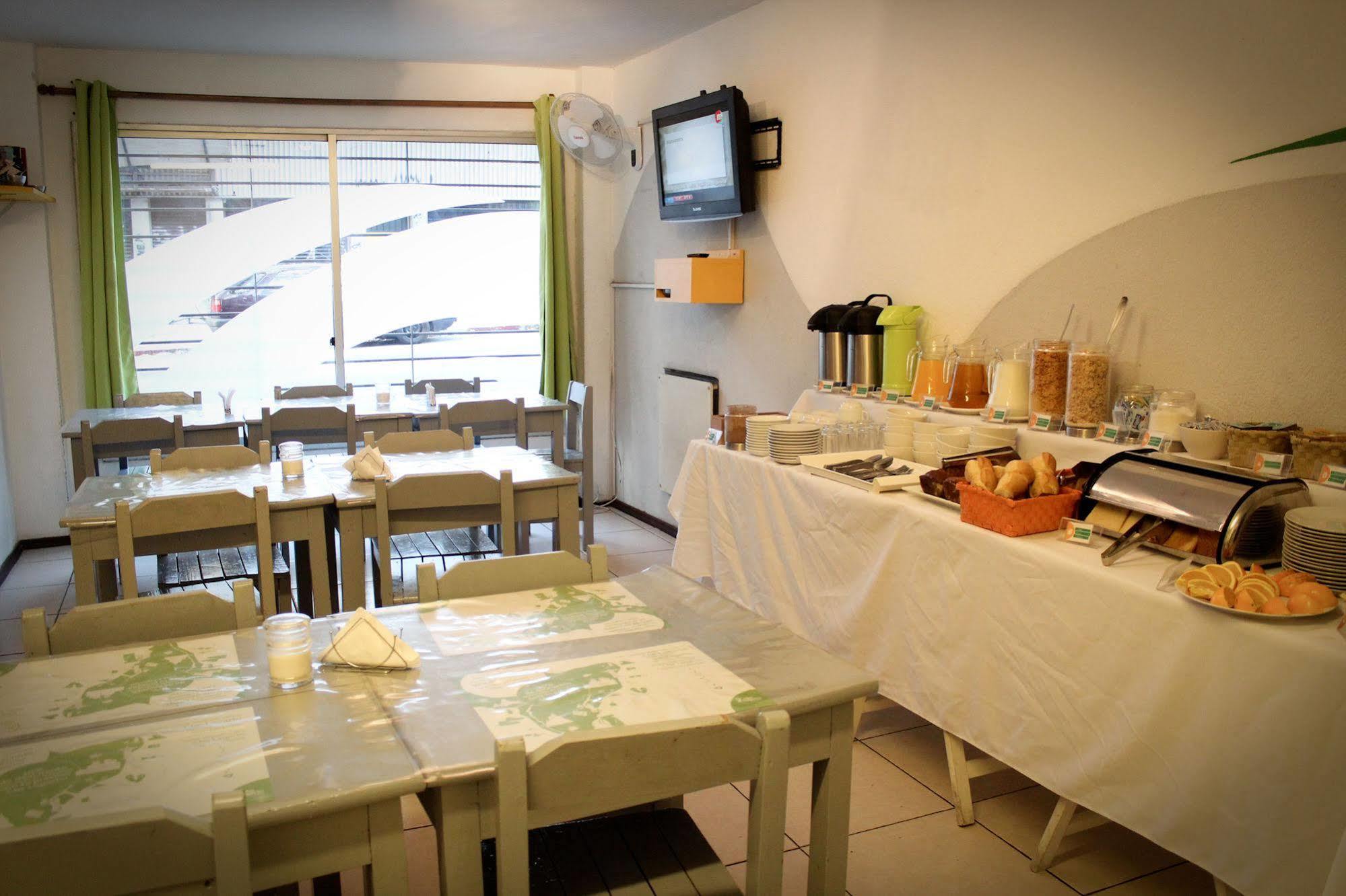 Che Lagarto Hostal *