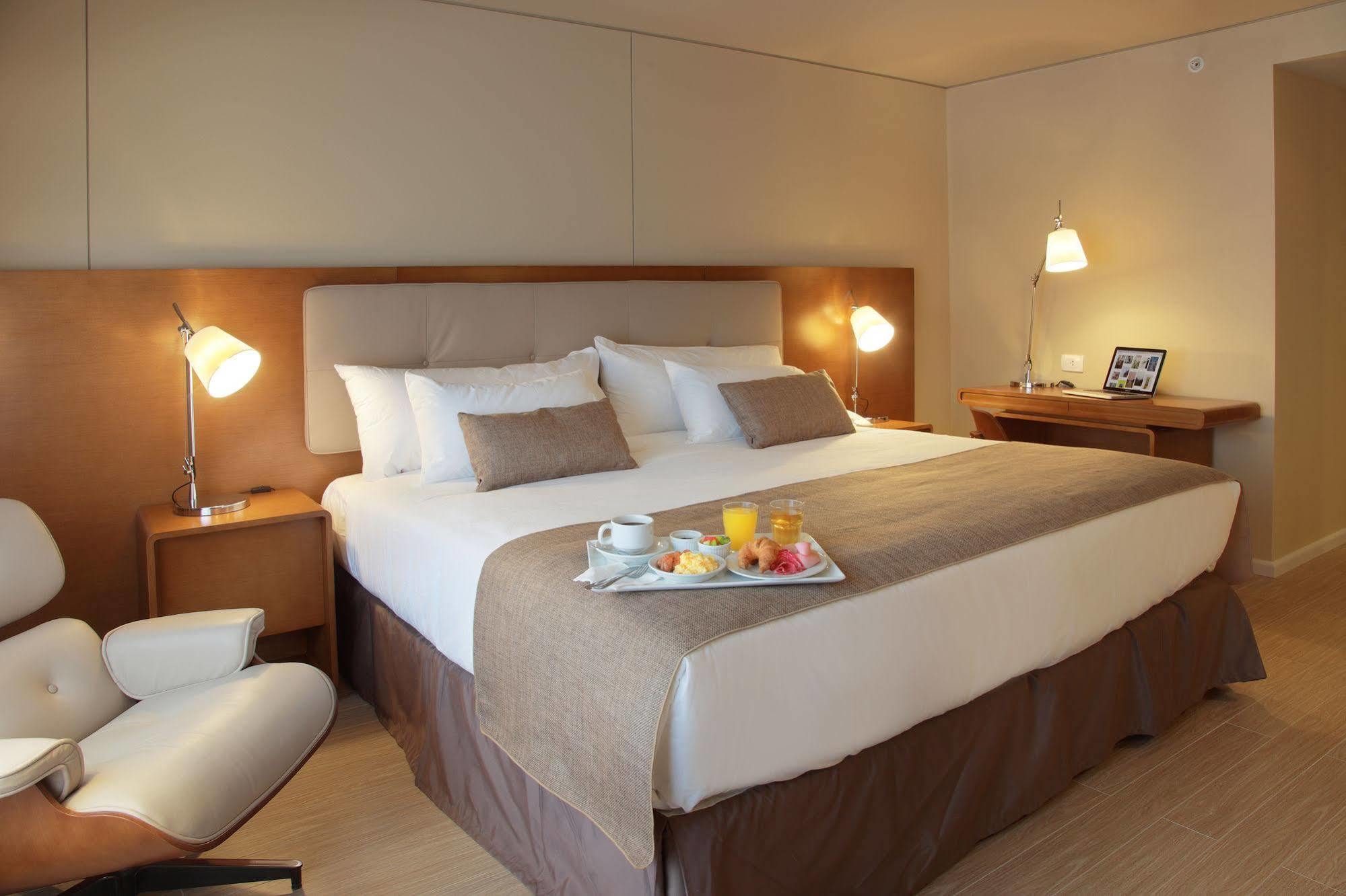 Dazzler By Wyndham Hotel Montevideo