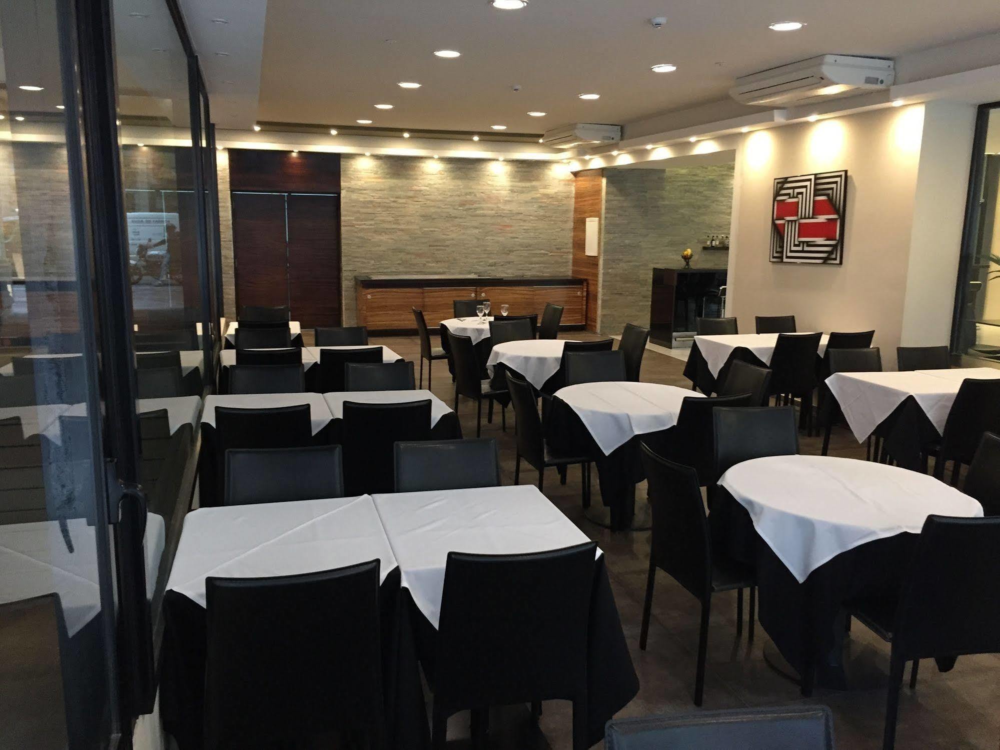 Crystal Tower 4* Montevideo