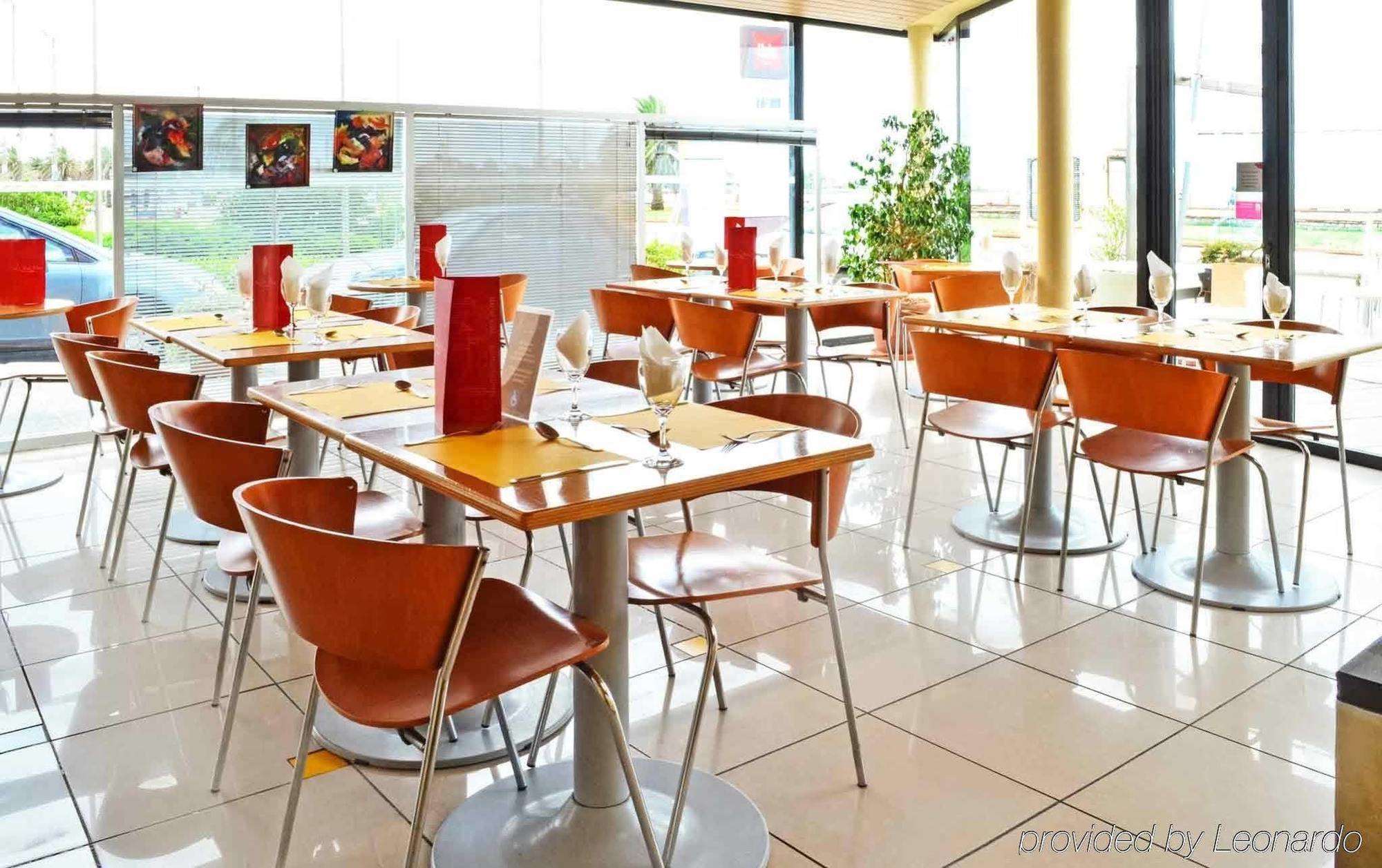 Ibis Rambla Hotel