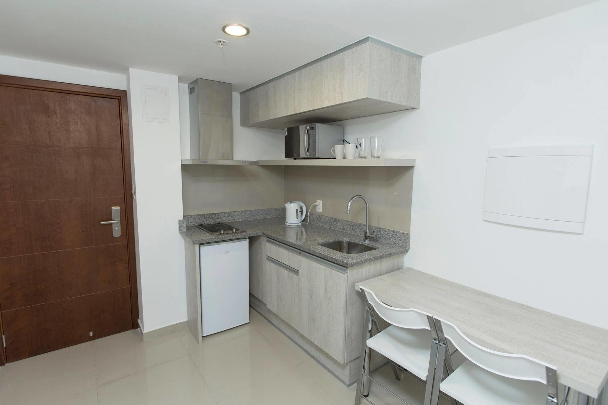 Aparthotel Mercosur Universitas Montevideo