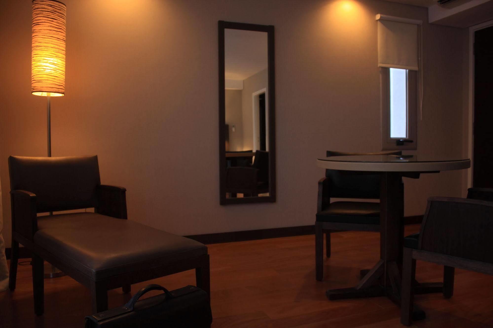 Axsur Design 4*