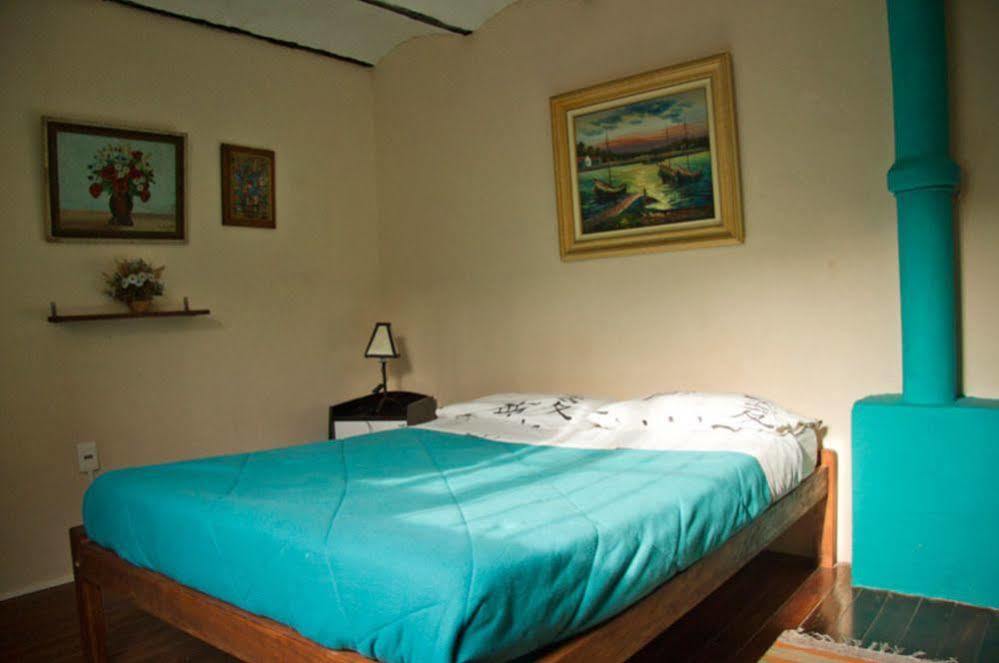 Hostal Ukelele