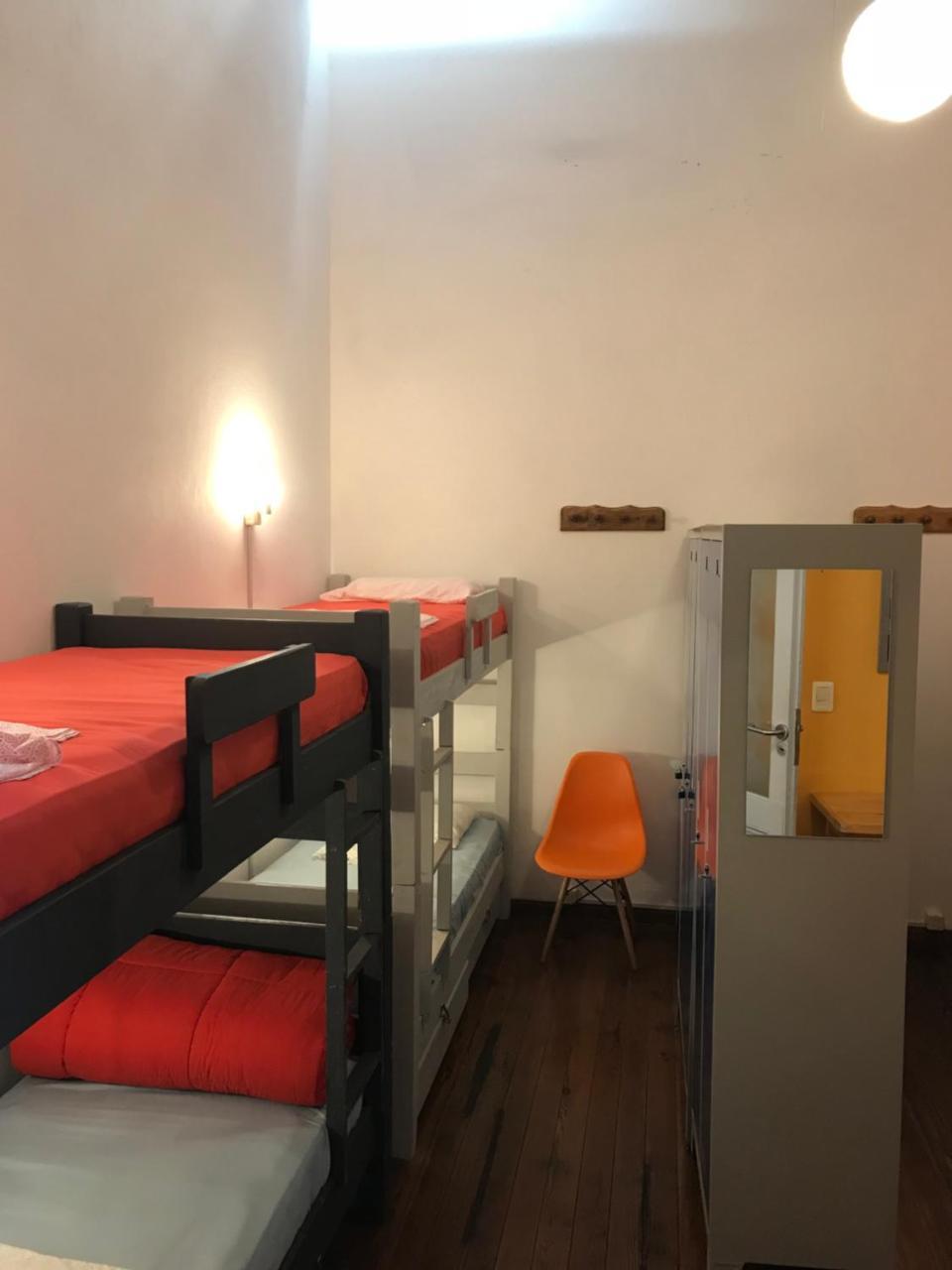 Student's Hostal *