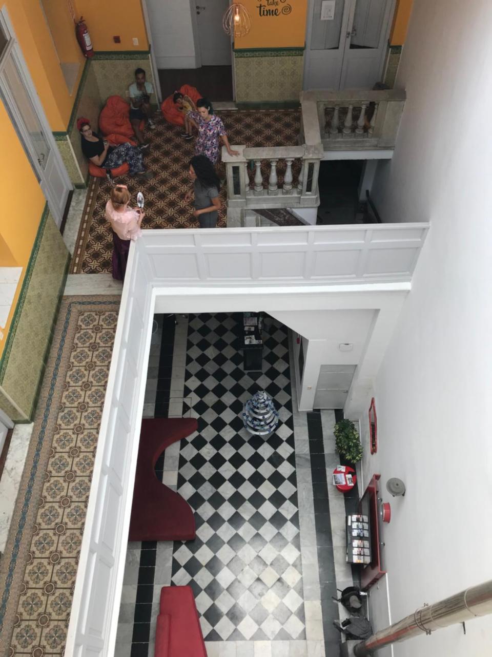 Student's Montevideo