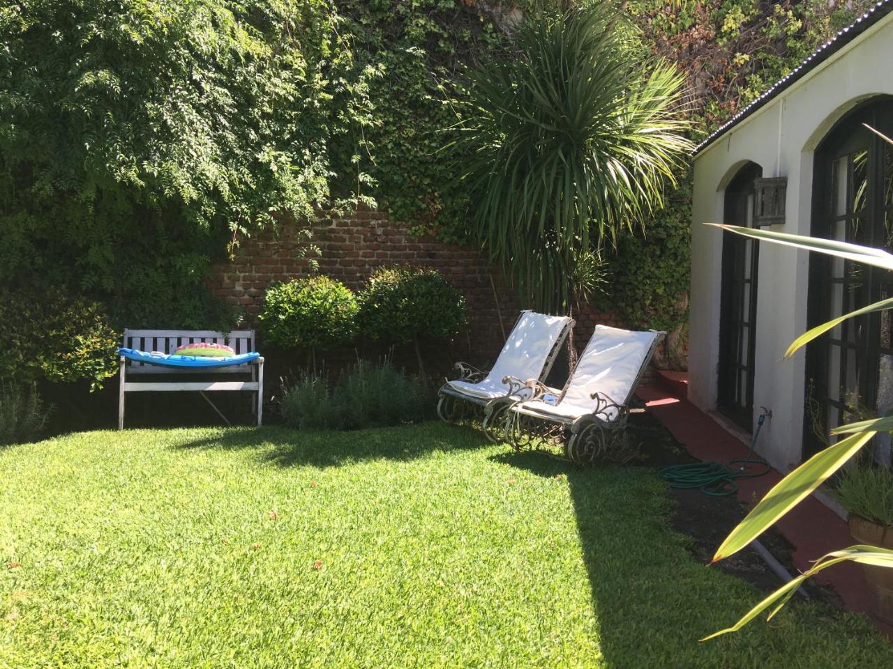 Casona De Estilo Ingles Homestay Montevideo