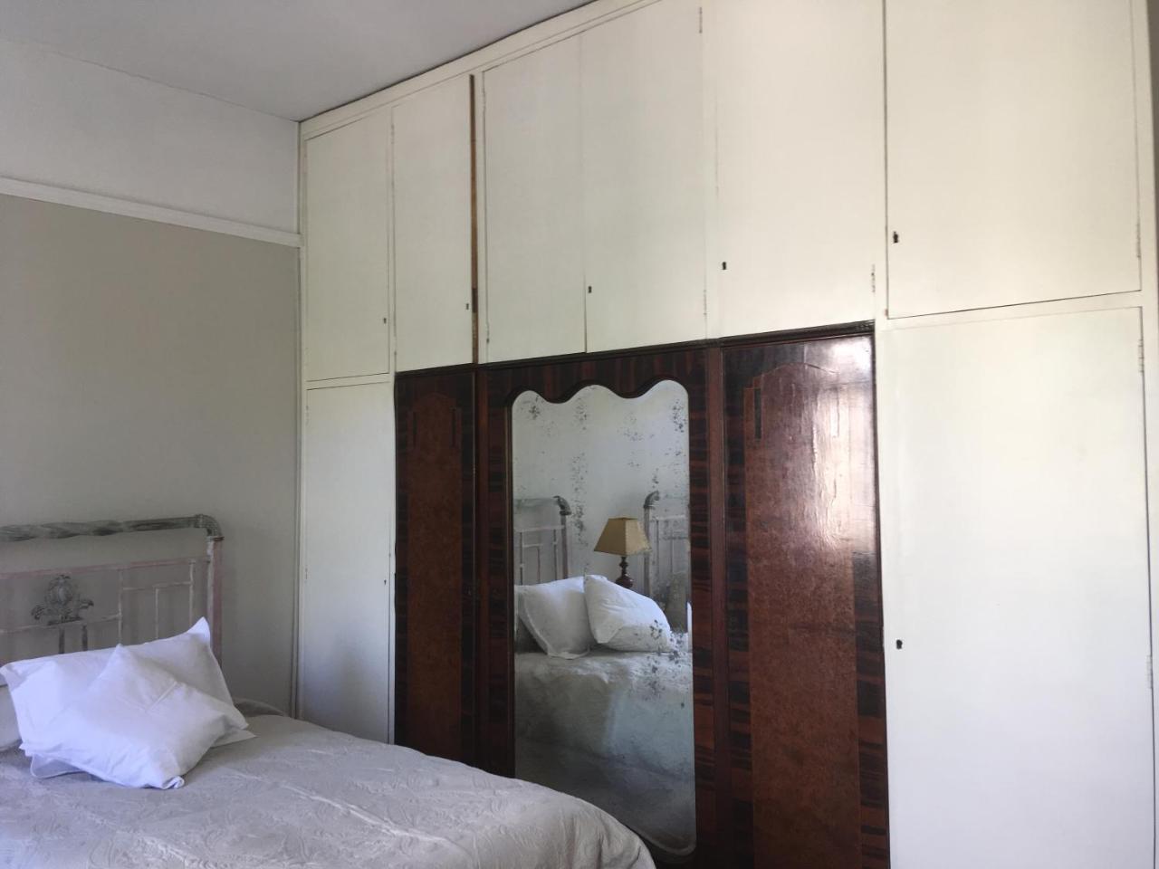 Casona De Estilo Ingles Homestay Montevideo