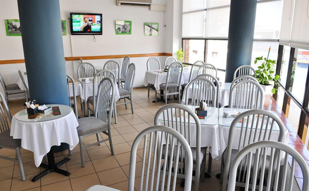 Hotel Tres Cruces 3*