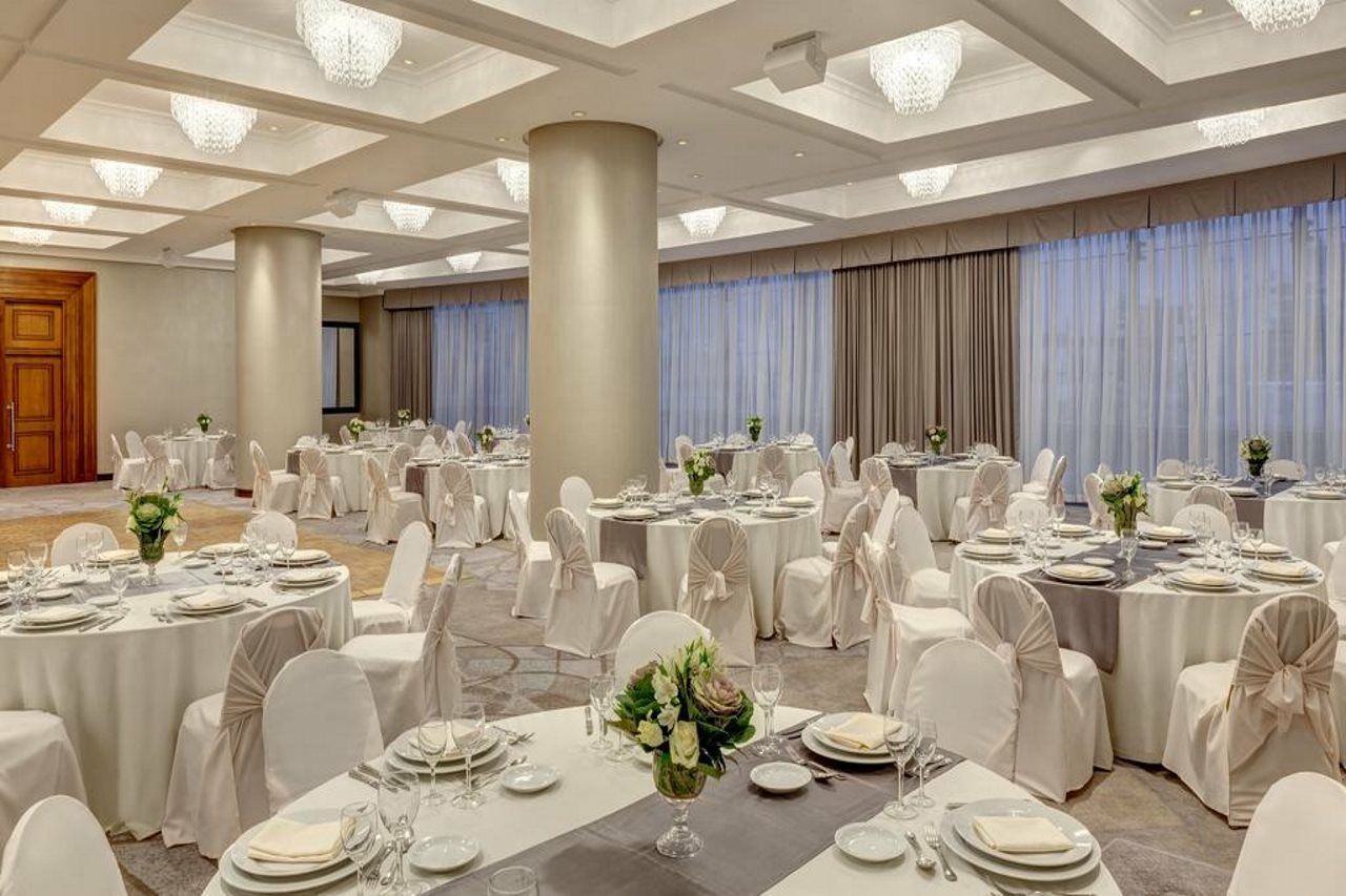 Four Points By Sheraton Hotel 4*