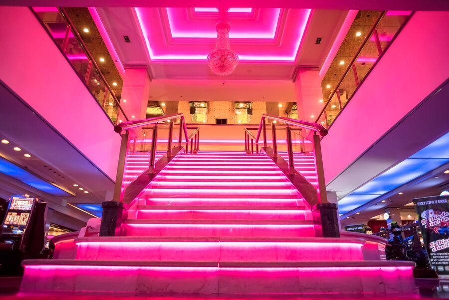 Radisson Victoria Plaza