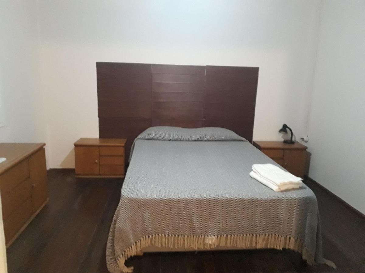Apartamento En Edificio Histórico Pensión Montevideo