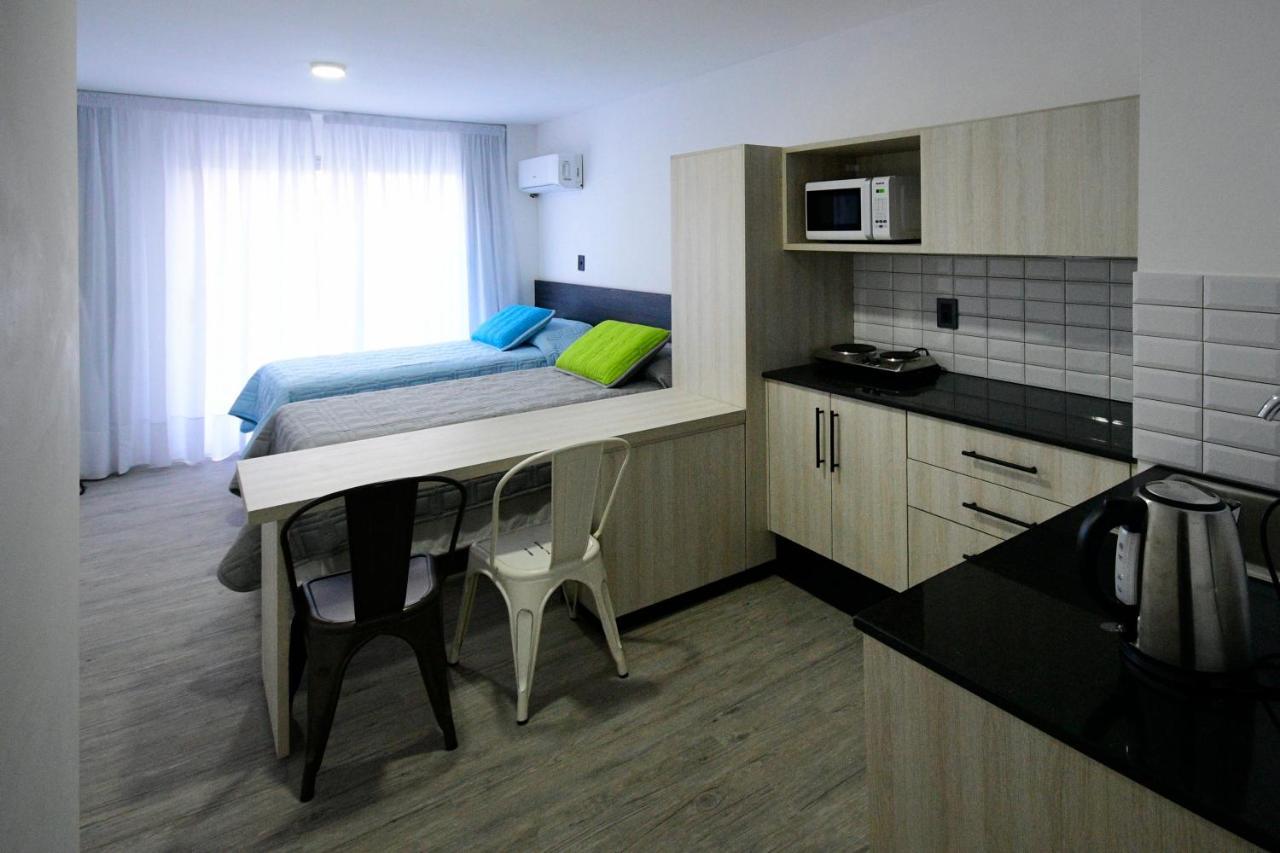 Quijano - Aparts & Montevideo