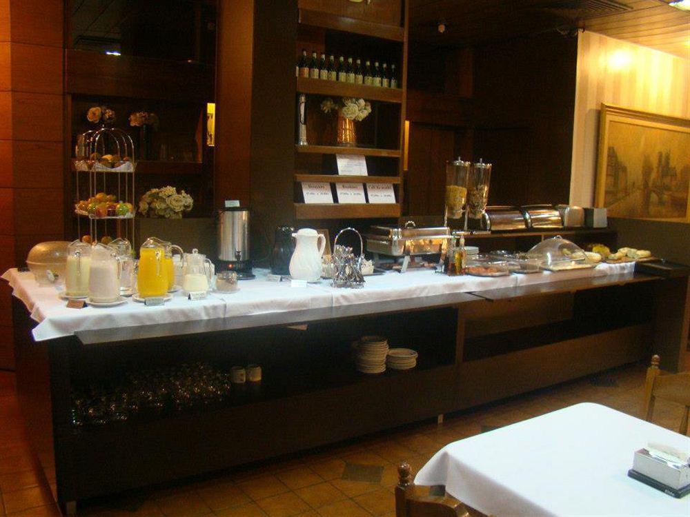 Hotel Alvear 3*