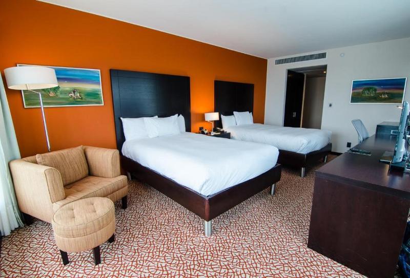 Hilton Garden Hotel 4*