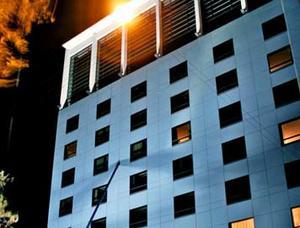 Four Points By Sheraton Hotel 4*
