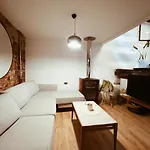 Amazing Triplex Loft Heart Cordon Soho